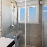 Apartment Amazing In *