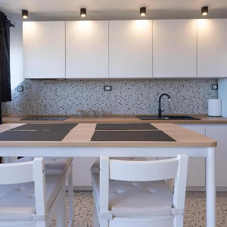 Διαμέρισμα Amazing In *