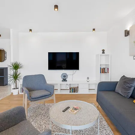 Διαμέρισμα Amazing In Σίμπενικ