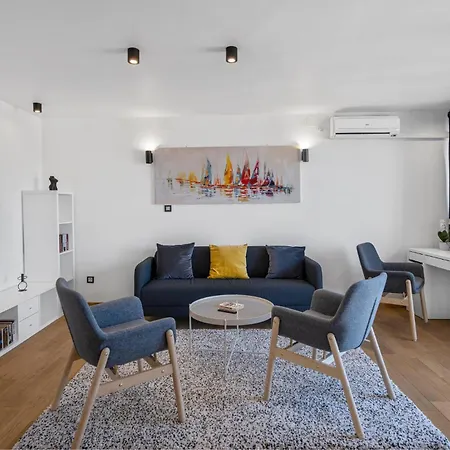 2 Bedroom Beautiful In * Sibenik